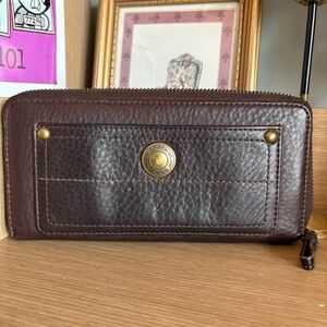 VINTAGE COACH Brown Wallet with gold hardware card holder